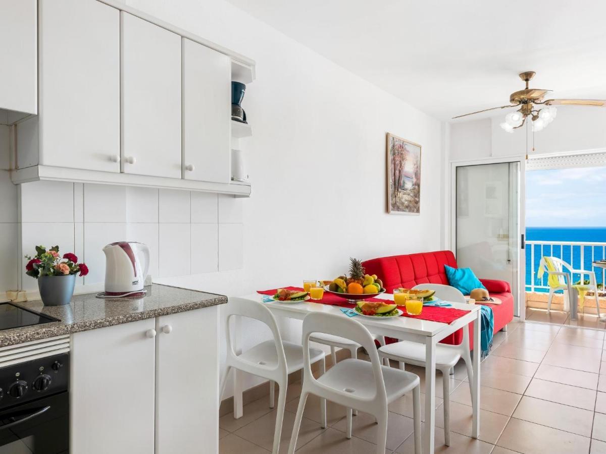 1 1 Beautiful Seafront With Balcony And Wifi Apartman Los Cristianos  Kültér fotó